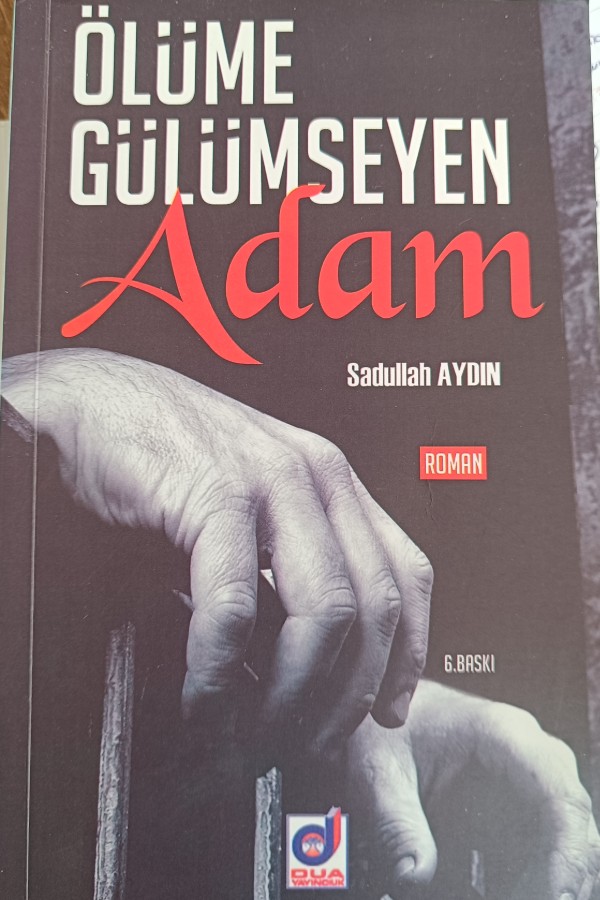 Ölüme Gülümseyen Adam