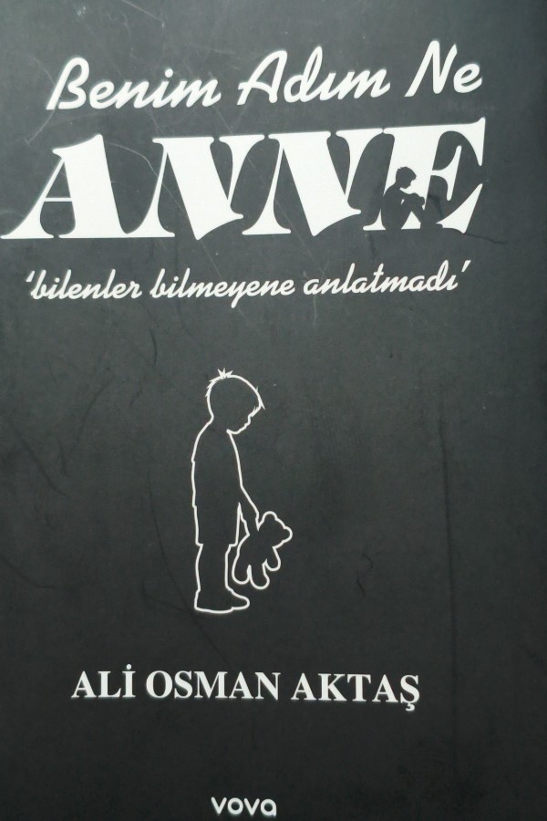 Benim Adım Ne Anne kitap kapağı